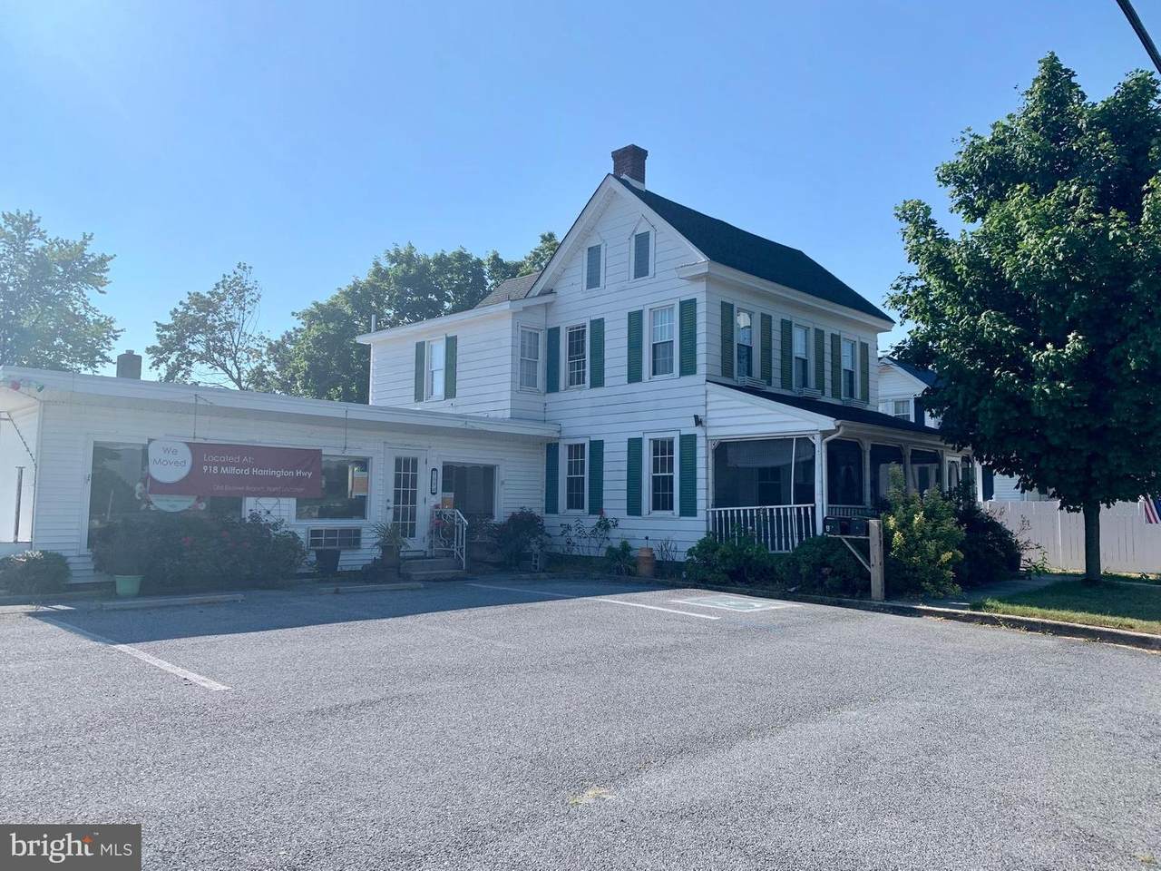909 Walnut Street - Photo 1