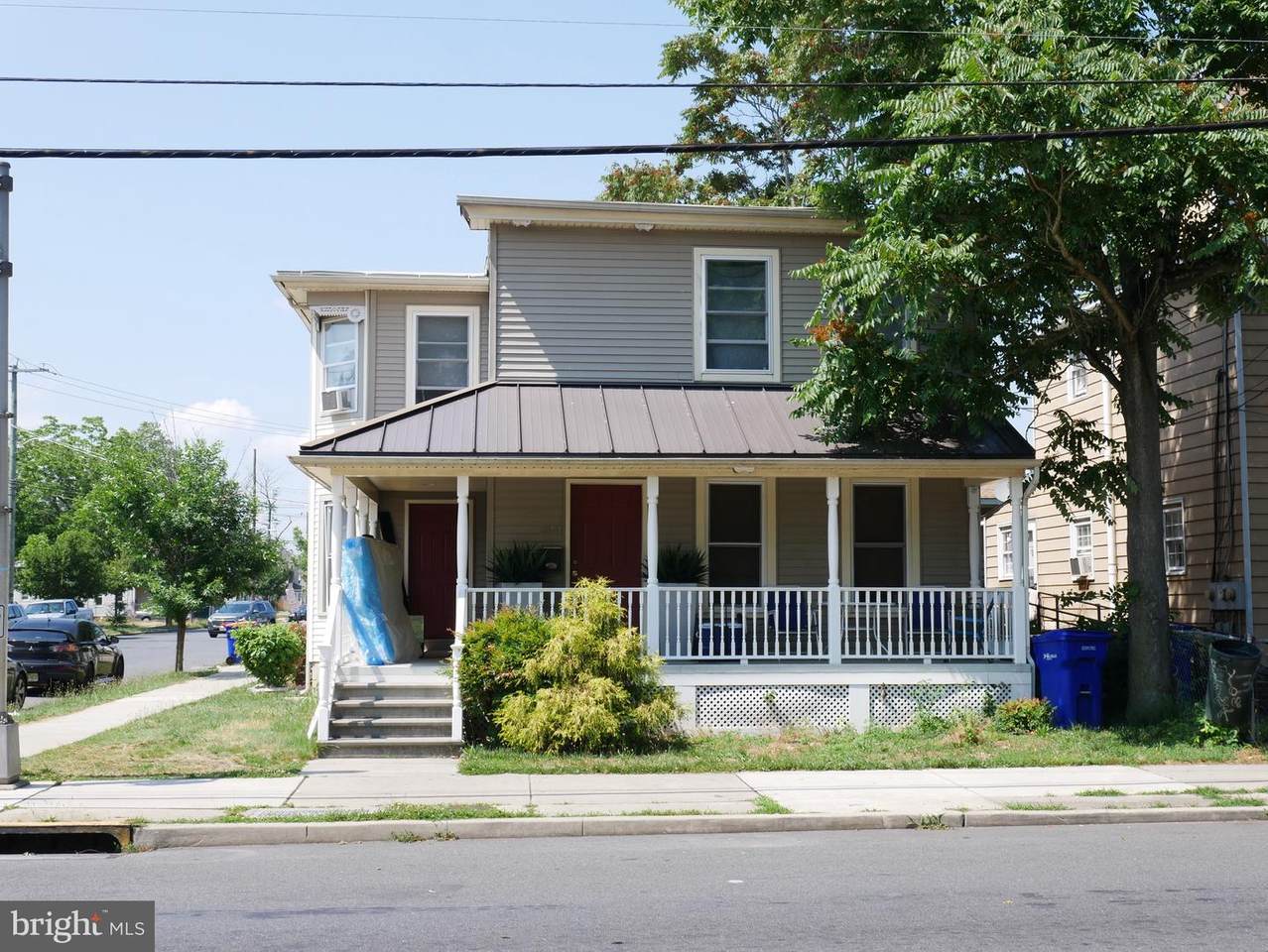 300 Broad Street - Photo 1