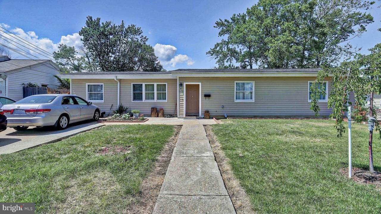6610 Custer Street - Photo 1