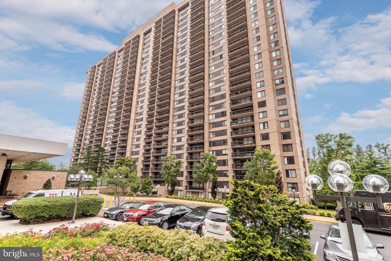 3701 George Mason Drive - Photo 1