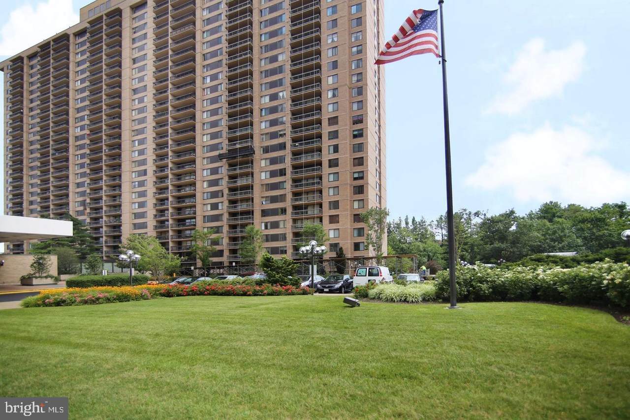 3701 George Mason Drive - Photo 1