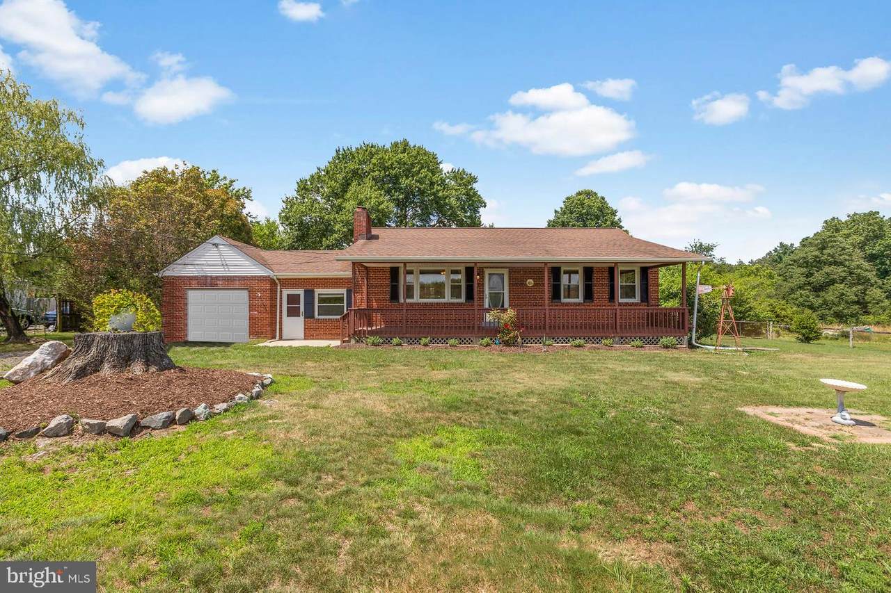 6108 Accokeek Road - Photo 1