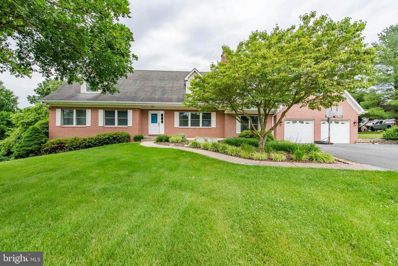 3326 Carlisle Drive - Photo 1