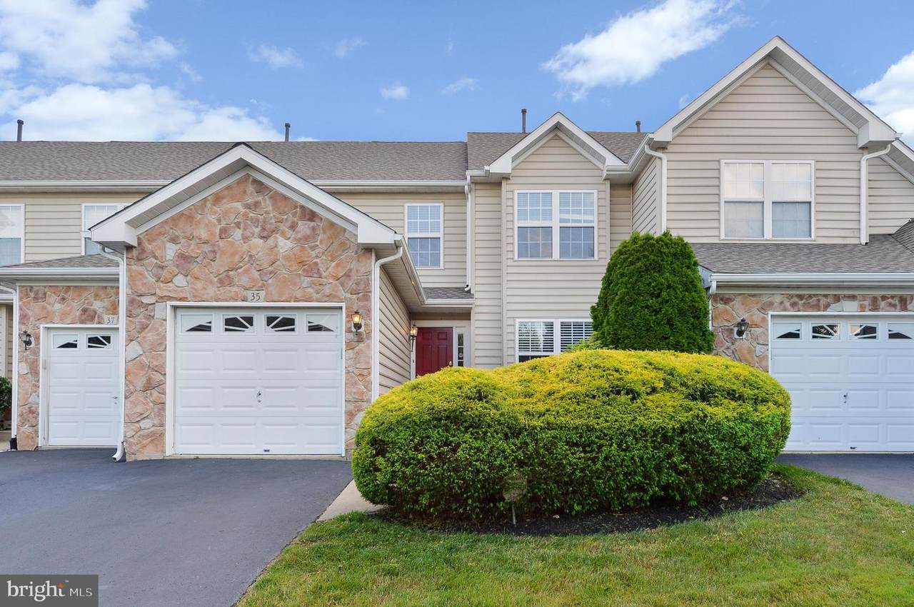 35 Palmer Drive - Photo 1