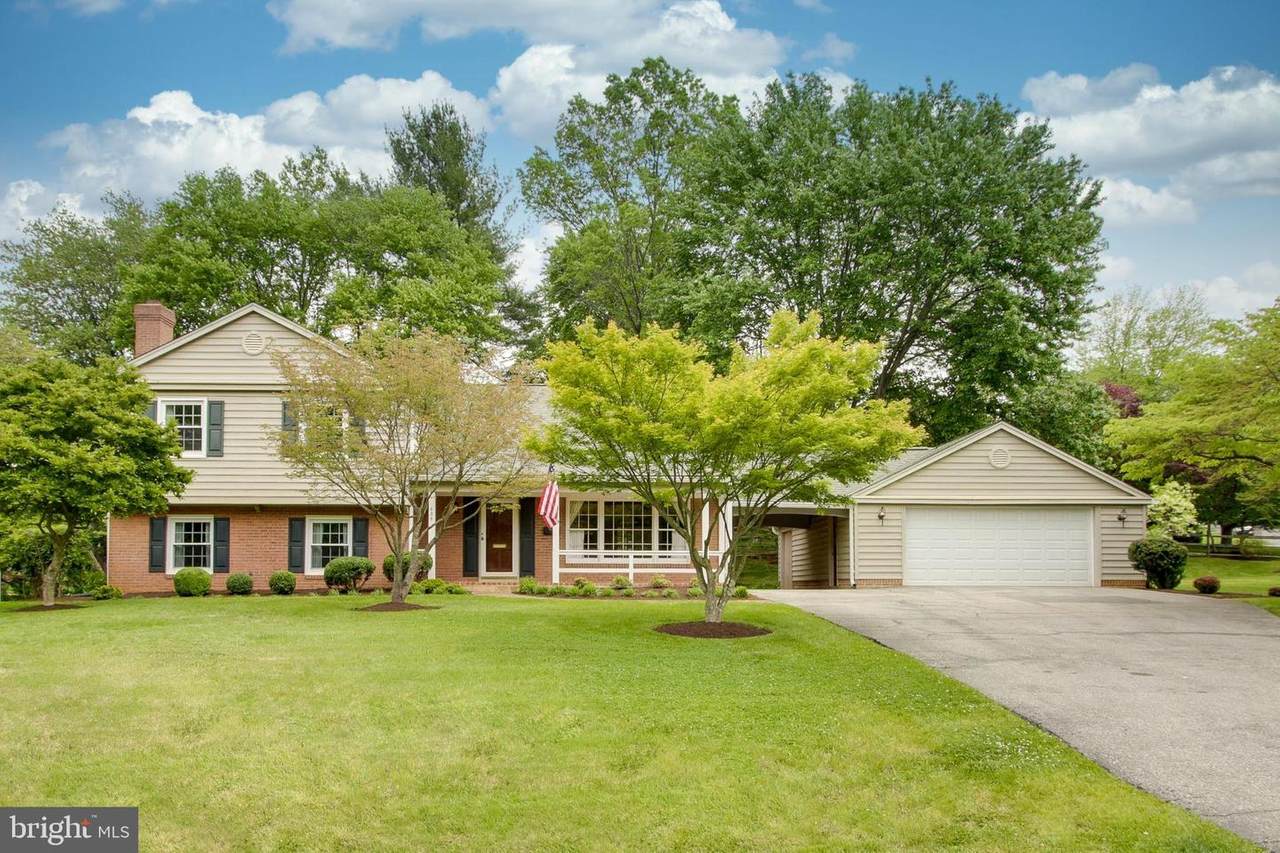 636 Whitingham Drive - Photo 1