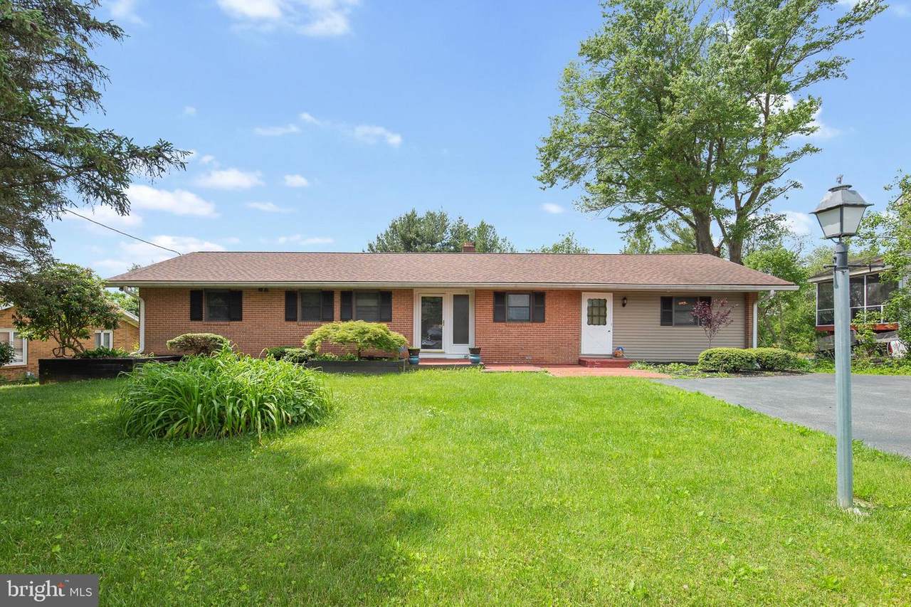 1205 Nottingham Road - Photo 1