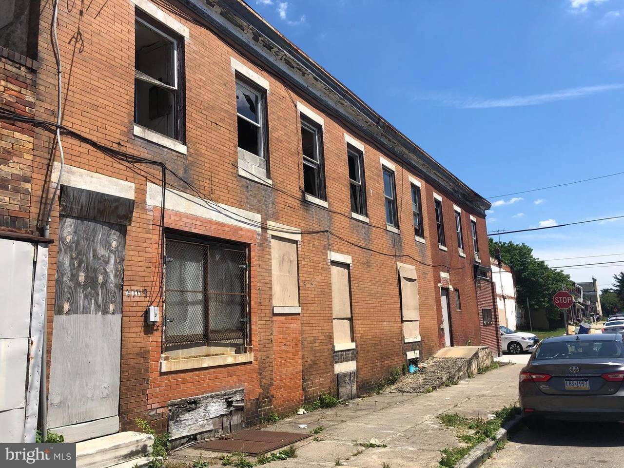 4995 Thompson Street - Photo 1