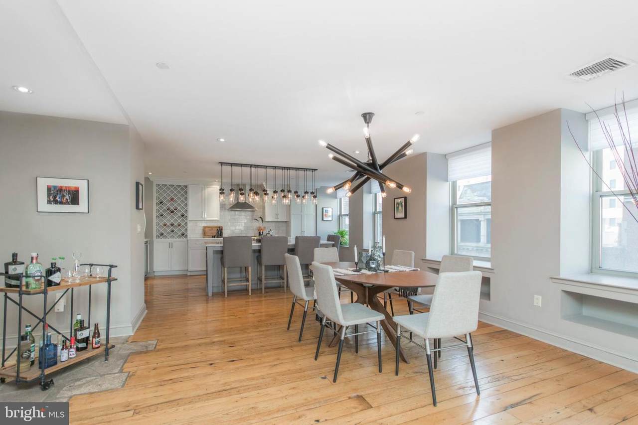 1737 Chestnut Street - Photo 1