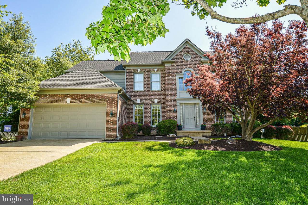 8315 Greentree Manor Lane - Photo 1