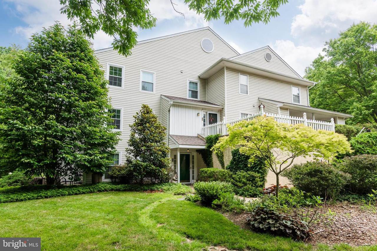 65 Bayberry Court - Photo 1