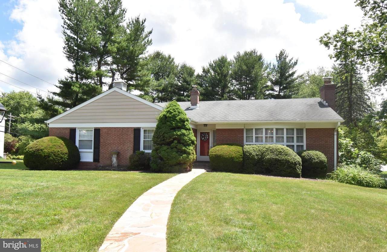 1140 GREEN ACRE ROAD - Photo 1