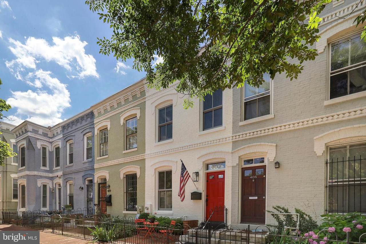 407 D Street - Photo 1