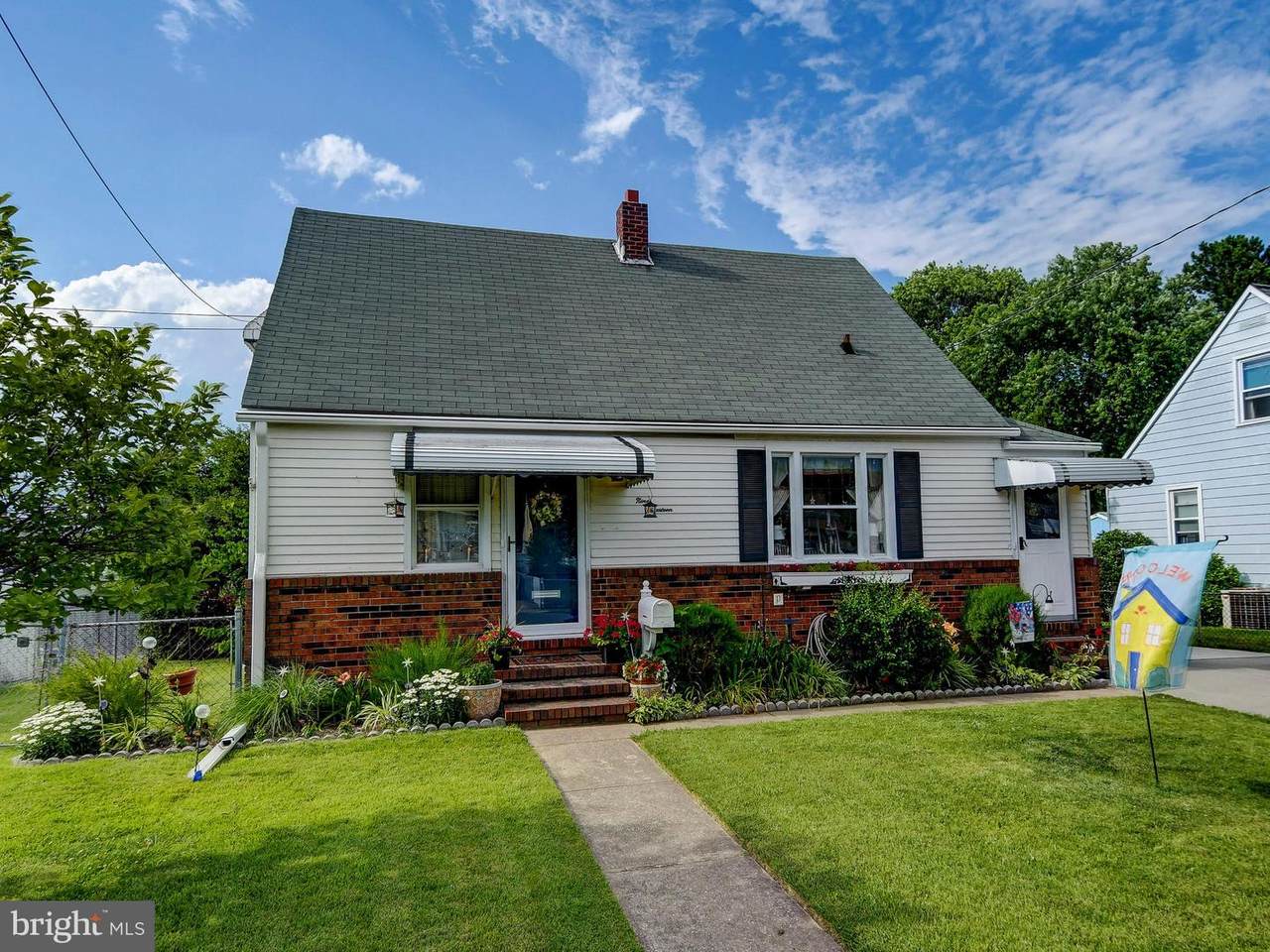 914 Lance Avenue - Photo 1