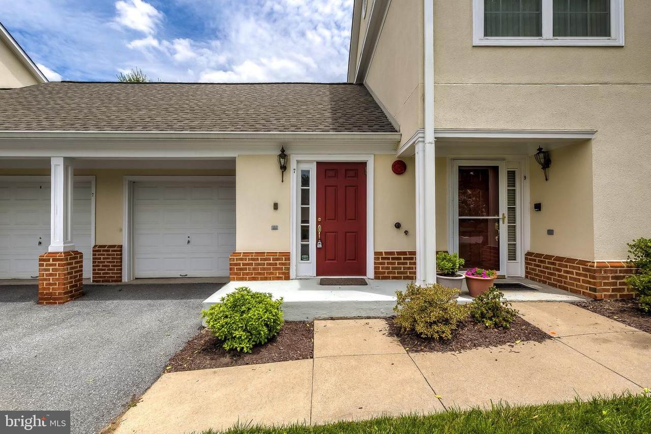 7 Thomas Craddock Court - Photo 1