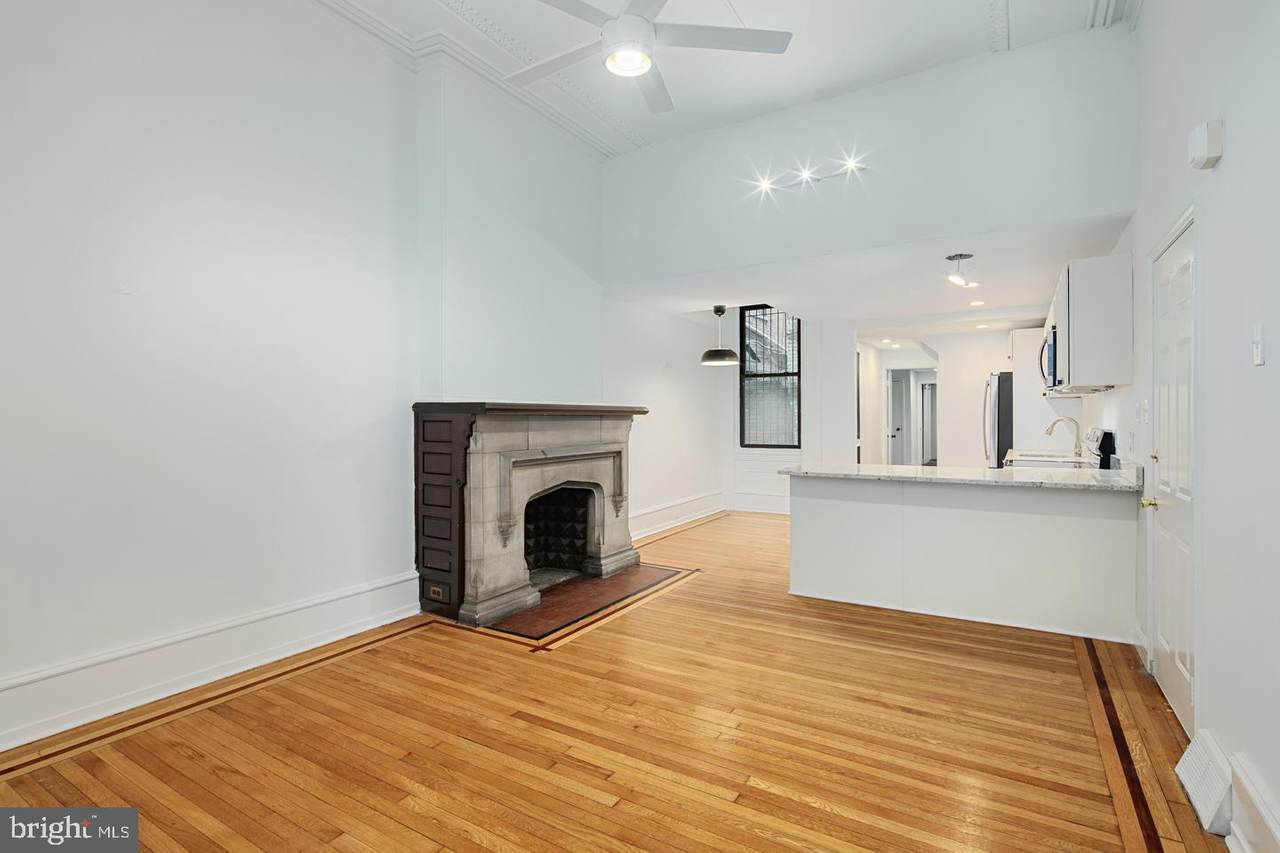 333 18TH Street - Photo 1