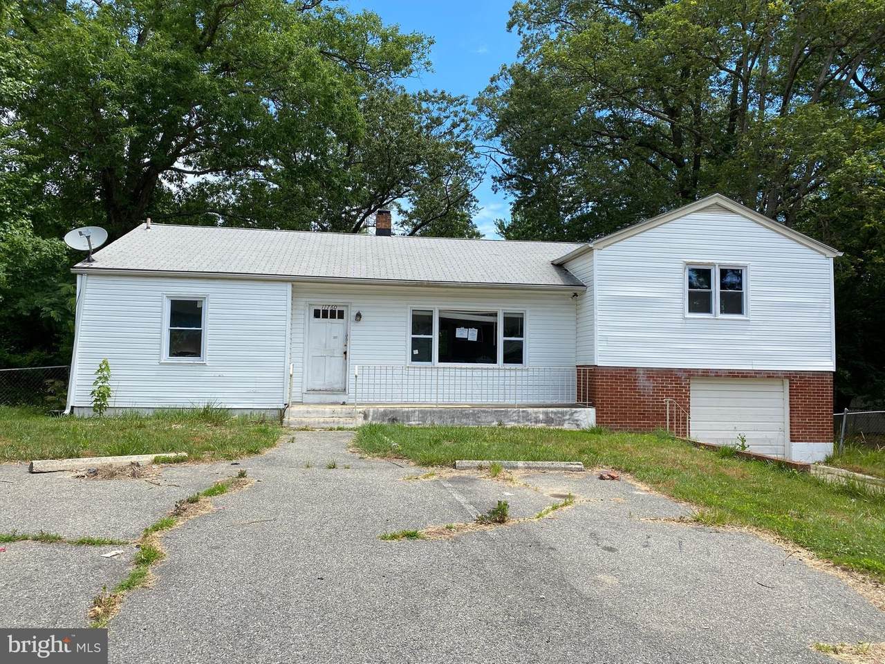 11760-A Oak Manor Drive - Photo 1