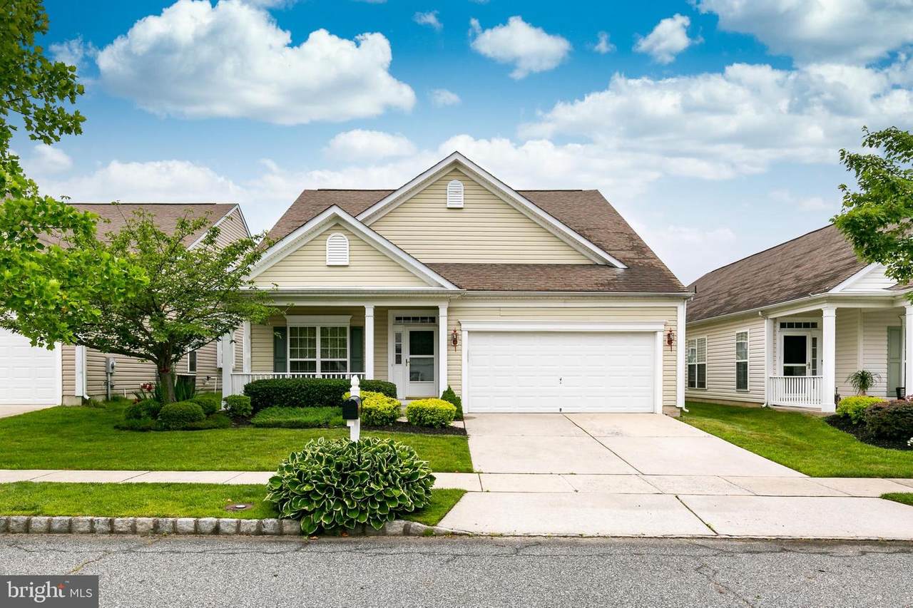 64 Pennington Court - Photo 1