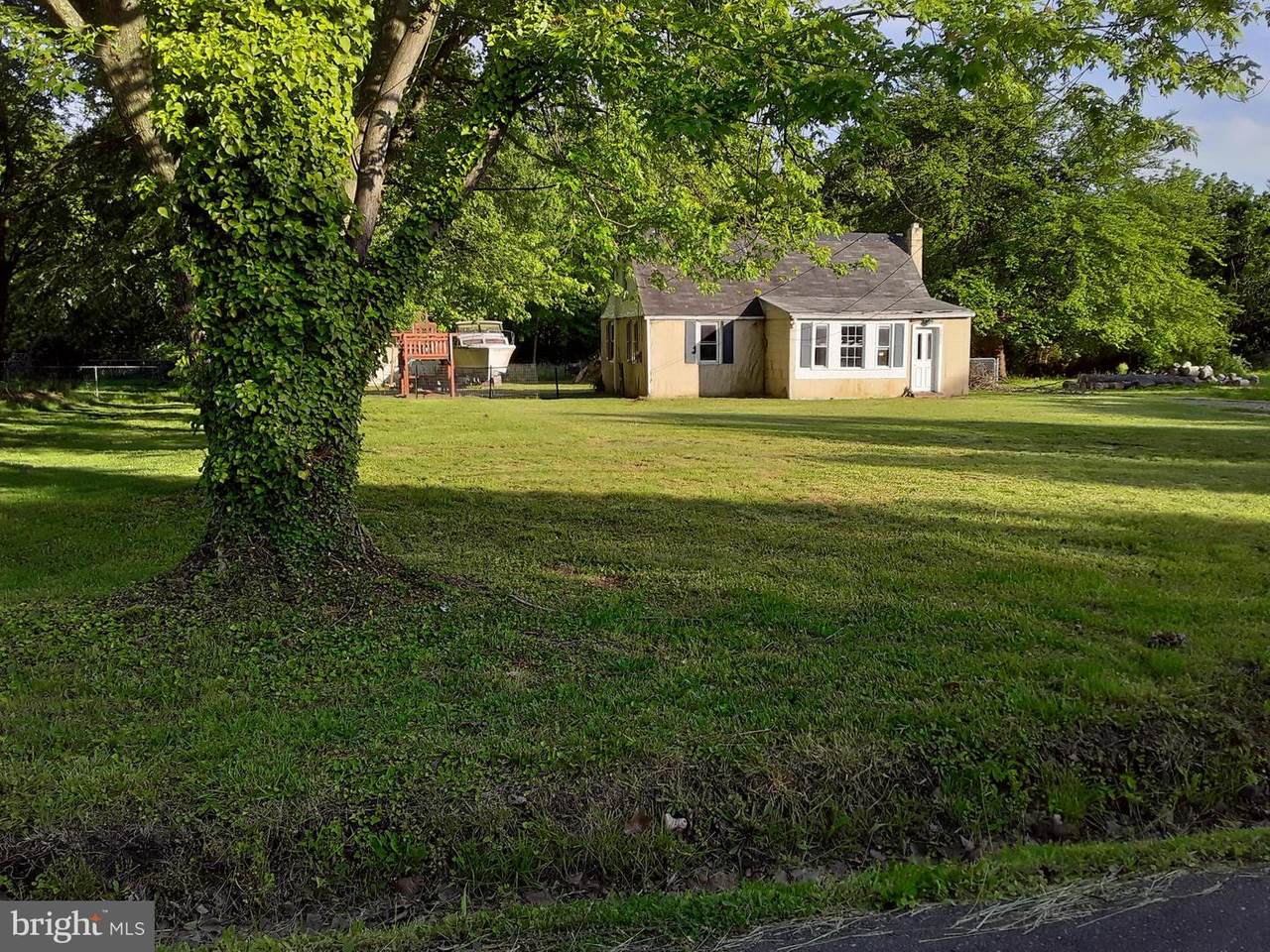 3623 Glenwood - Photo 1