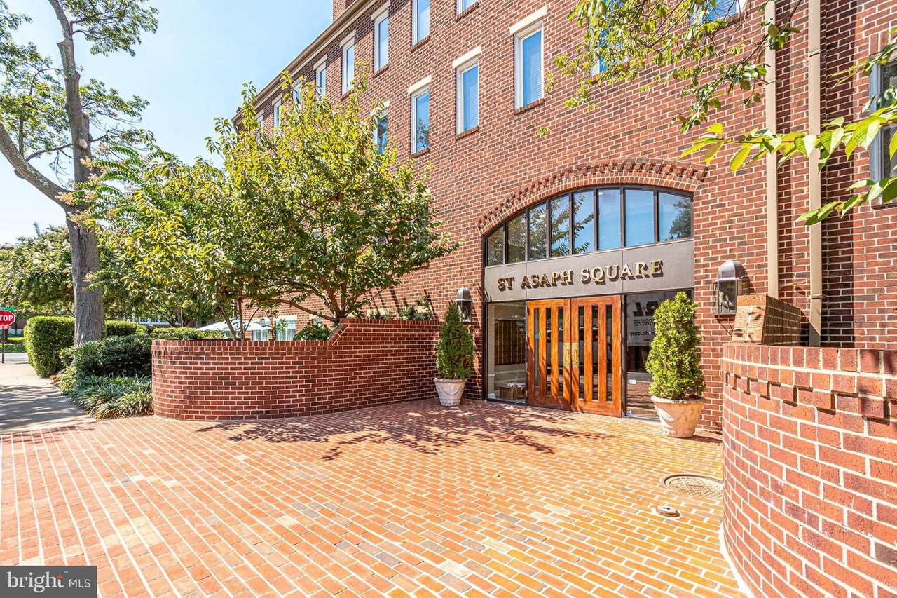 801 Pitt Street - Photo 1