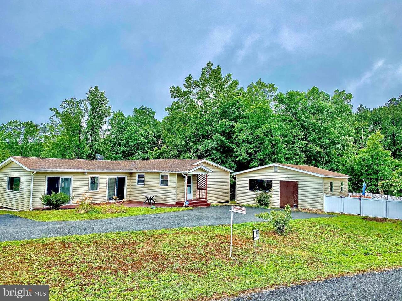 334 Ivy Lane - Photo 1