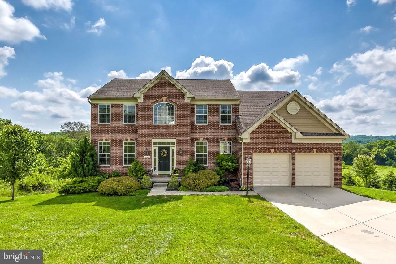 801 Walker Station Court - Photo 1
