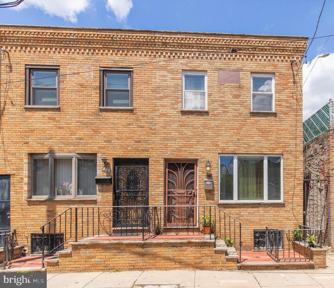901 Dudley Street - Photo 1