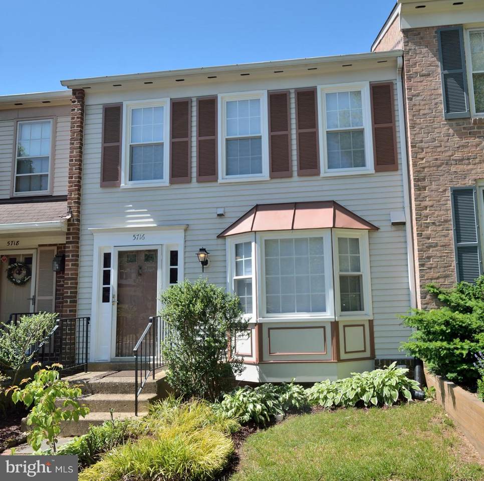 5716 Ridge View Drive - Photo 1