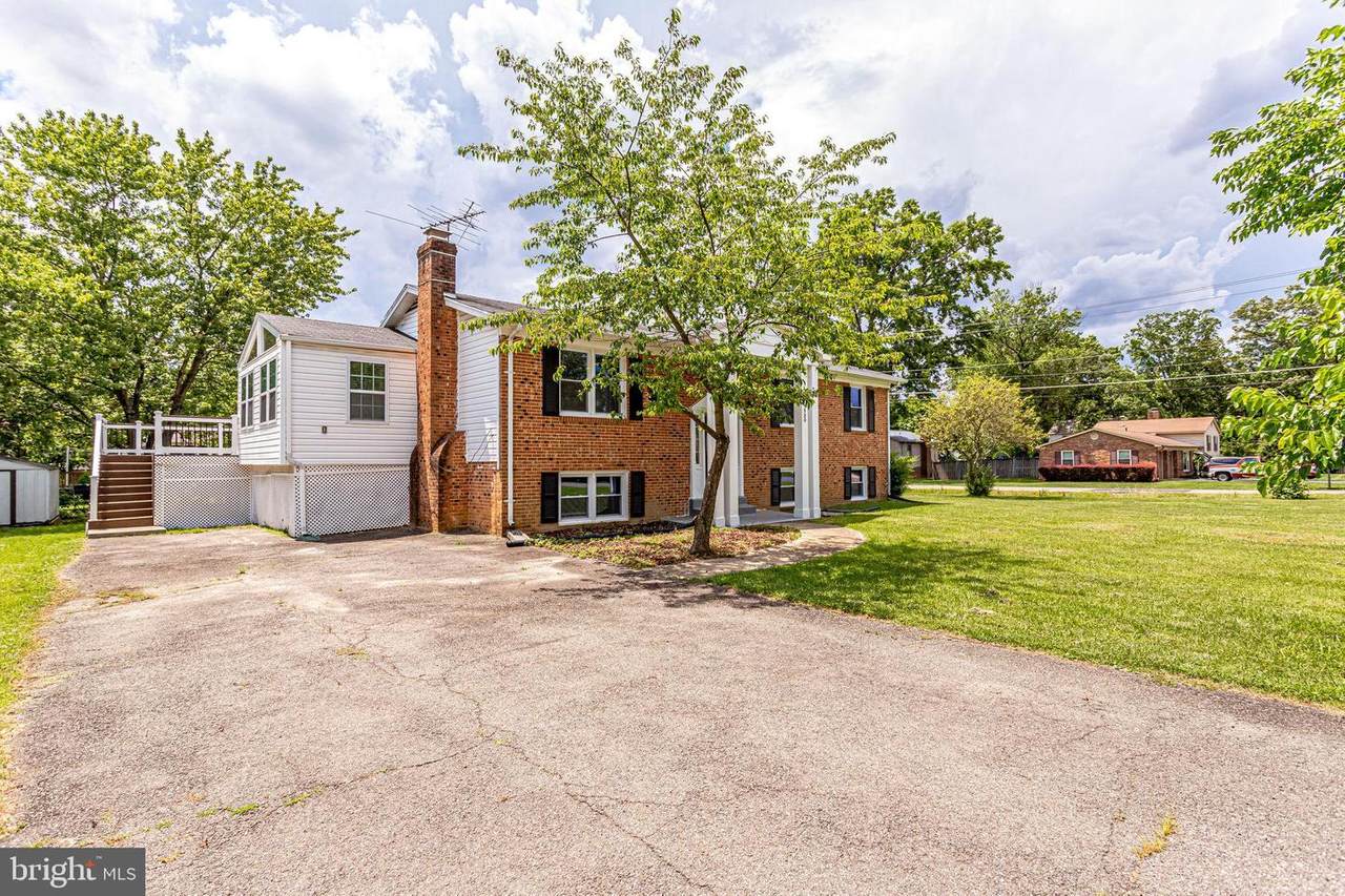 5900 Tilbury Road - Photo 1