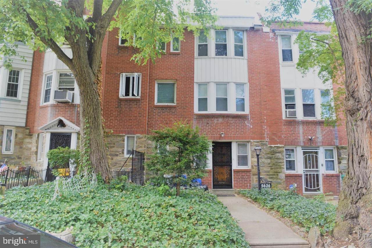 5626 18TH Street - Photo 1
