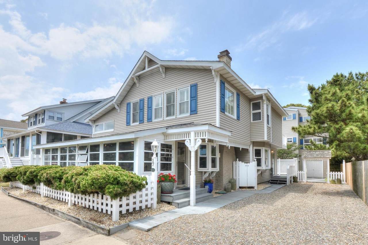 17 Lake Avenue - Photo 1