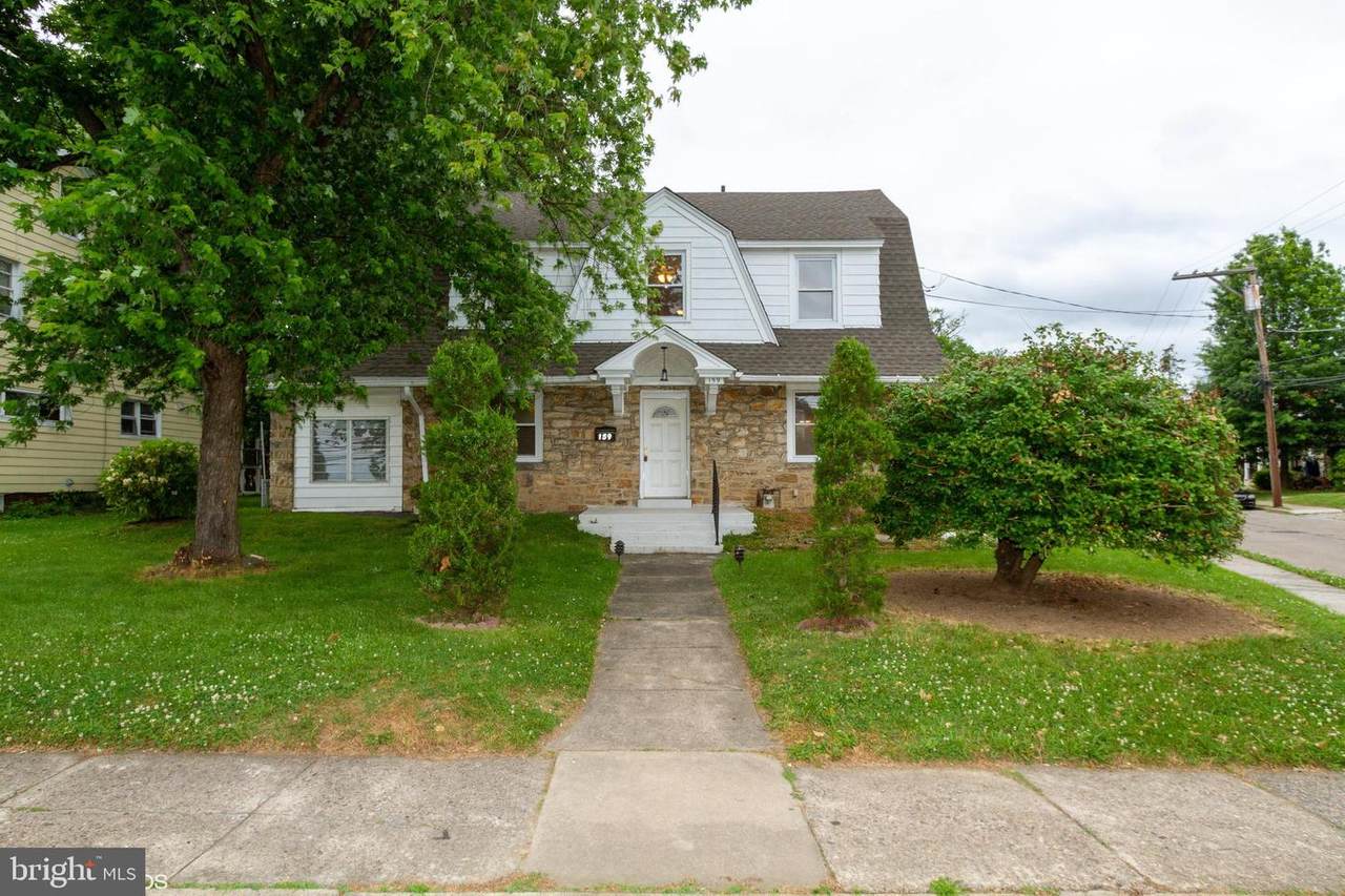 159 Plumstead Avenue - Photo 1