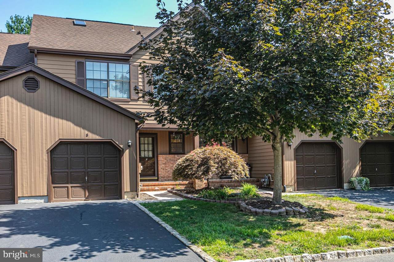 8 Cliveden Court - Photo 1