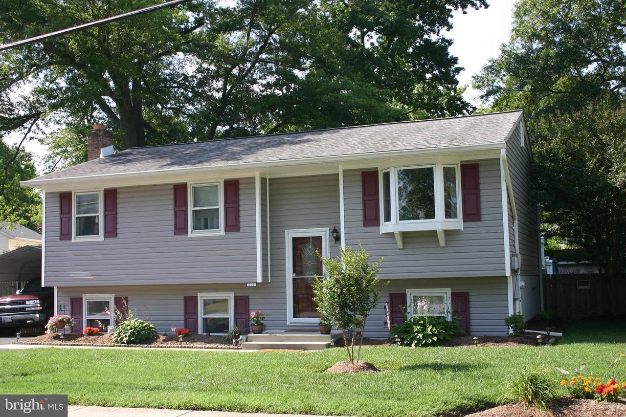 229 Oakwood Road - Photo 1