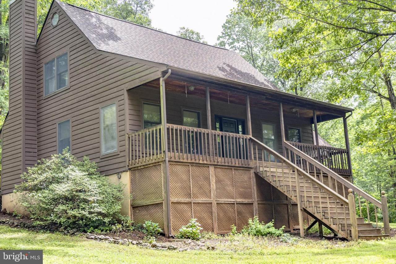 8135 Moormont - Photo 1