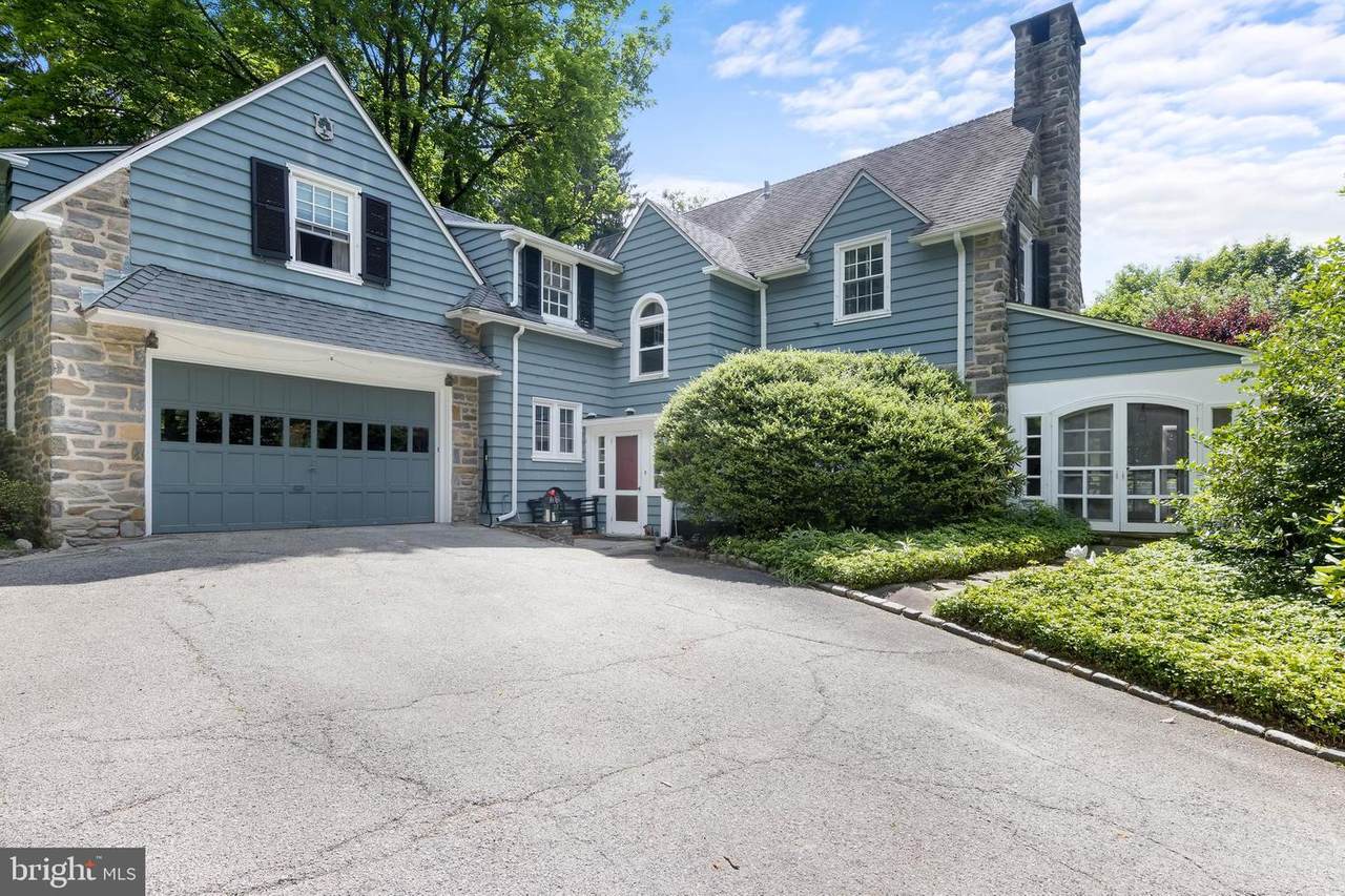 607 Woodleave Road - Photo 1