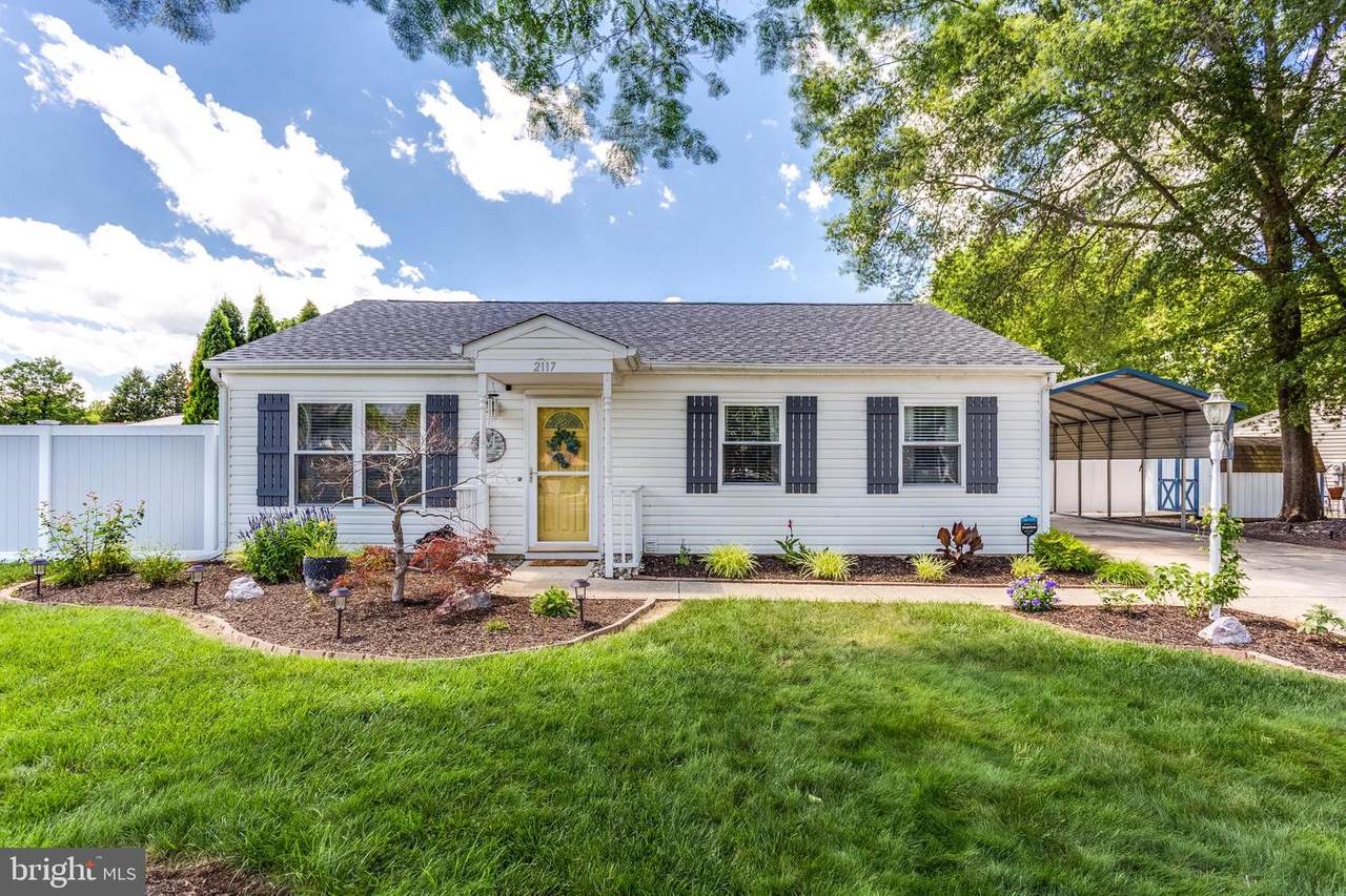 2117 Greenwood Drive - Photo 1