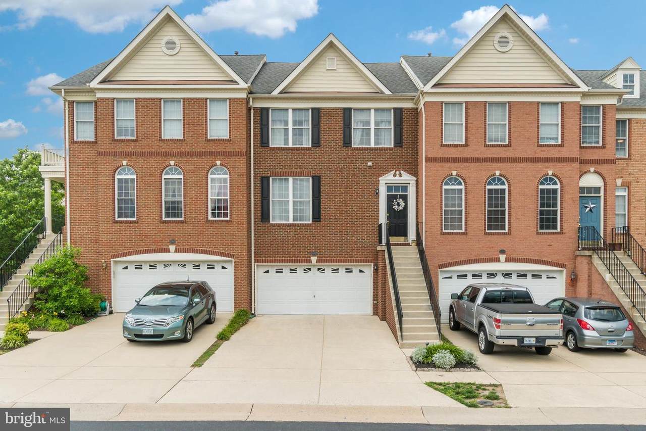 25901 Kirkwood Square - Photo 1