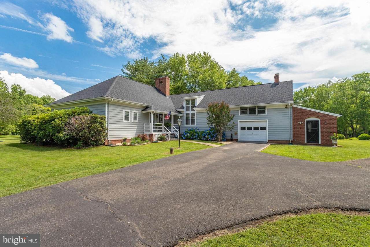 9759 Clarkes Road - Photo 1