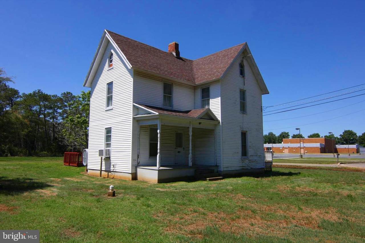 283 Somerset Avenue - Photo 1