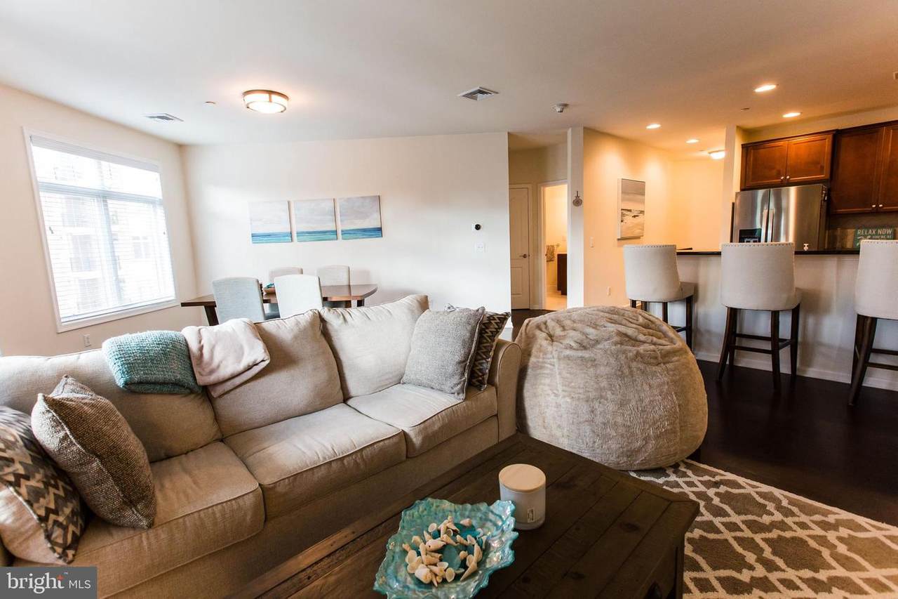 348 Carson Terrace - Photo 1