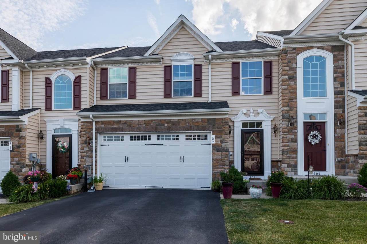 107 Brindle Court - Photo 1