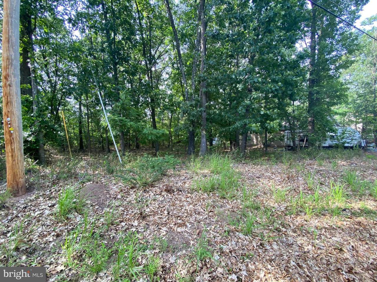 312 Laurel Drive - Photo 1