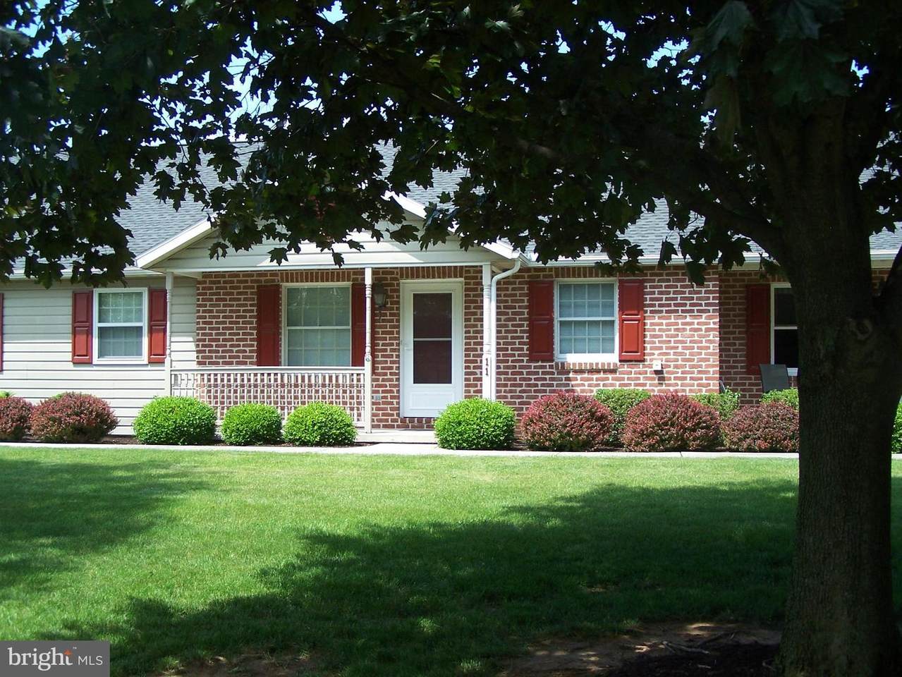 11 Strawberry Drive - Photo 1