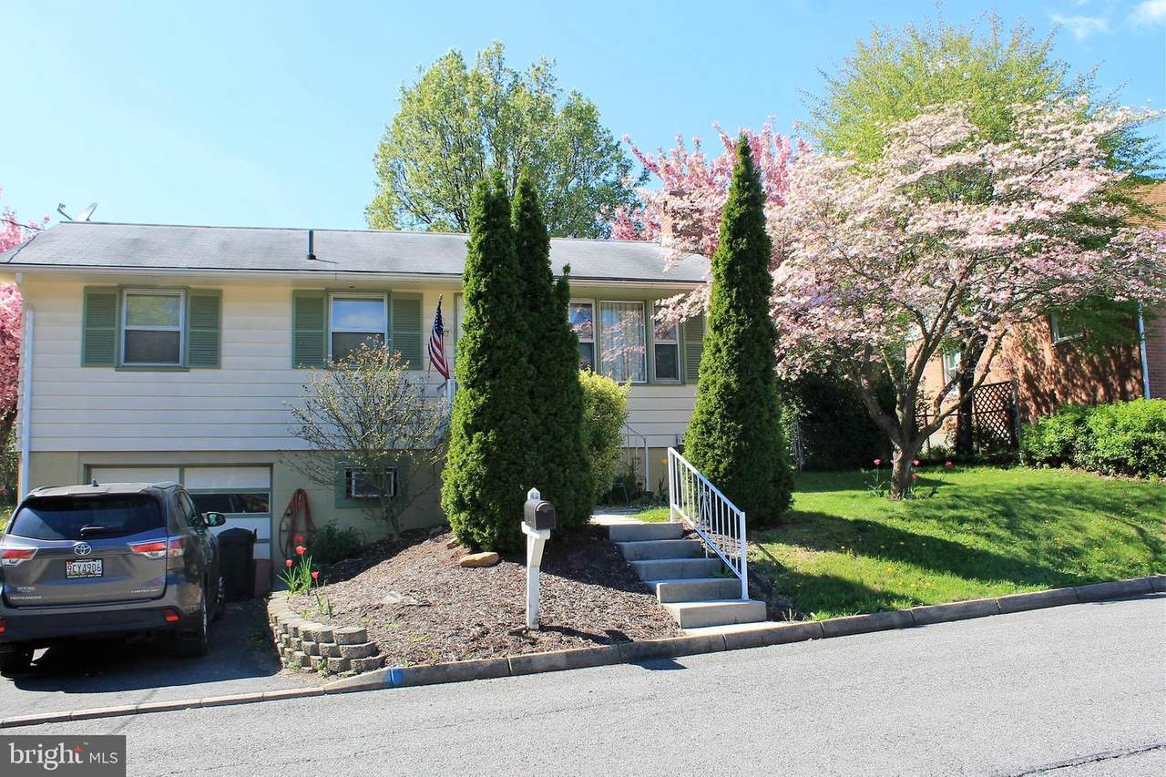 113 Blackiston Avenue - Photo 1