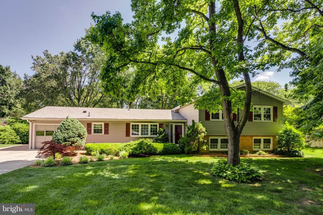 10802 Zion Drive - Photo 1