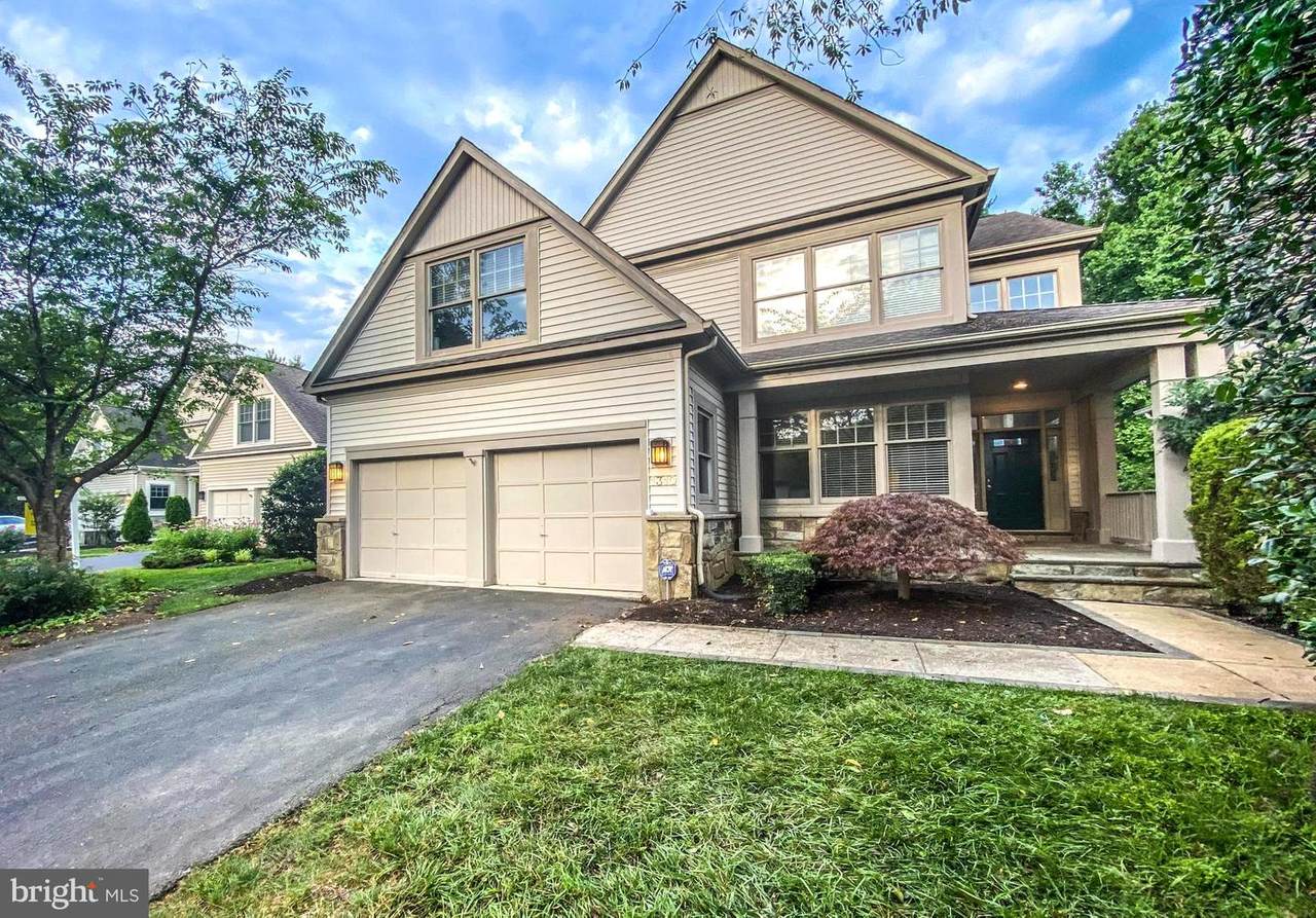 1310 Red Hawk Circle - Photo 1