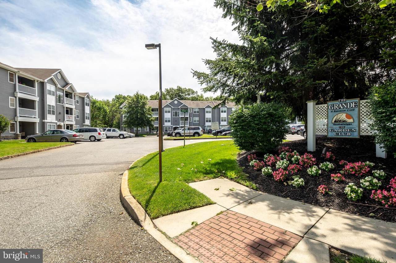 335 Nicholas Drive - Photo 1