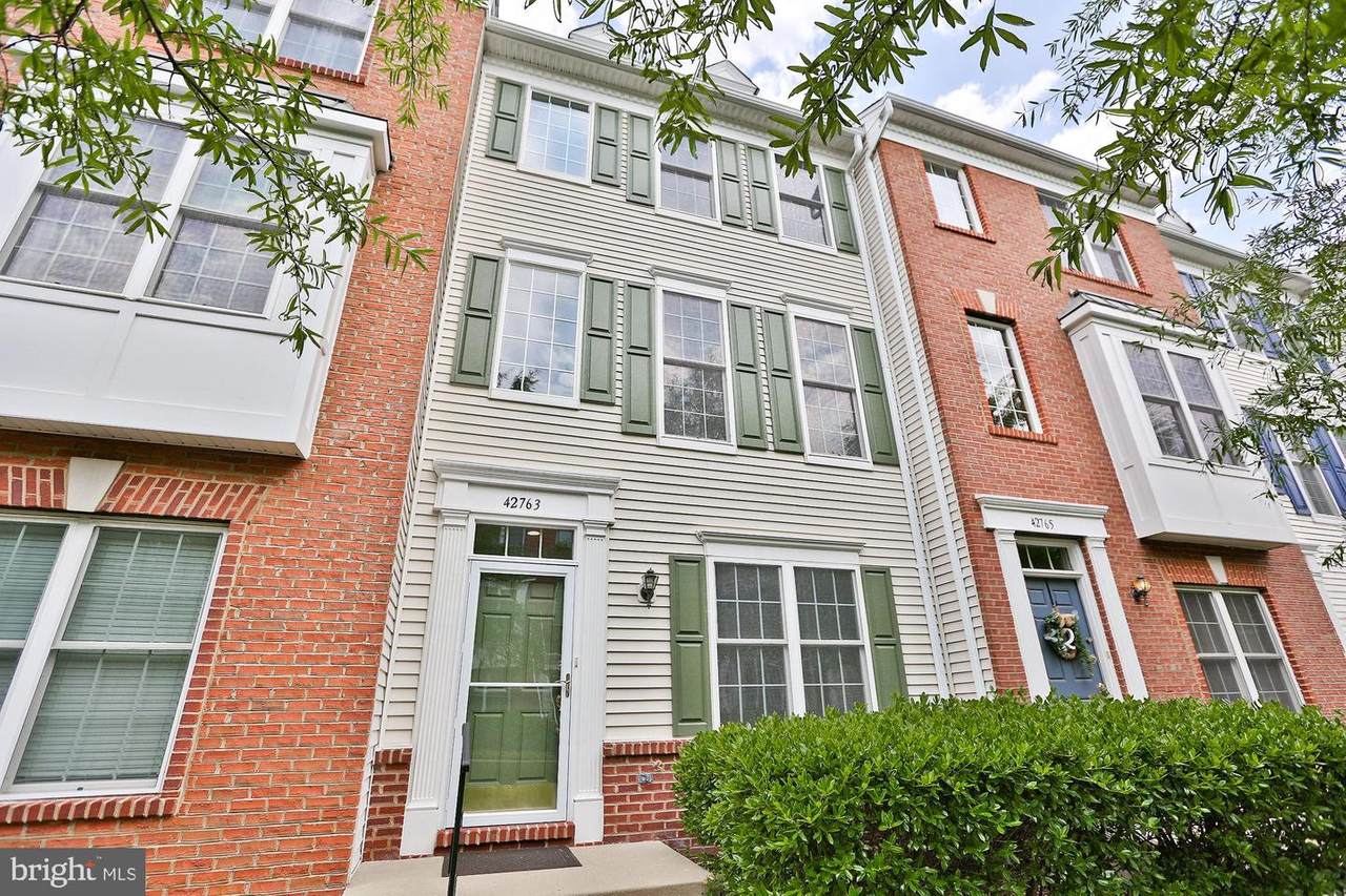 42763 Longworth Terrace - Photo 1