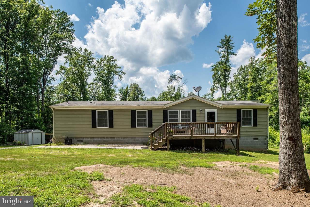 4904 Holly Drive - Photo 1