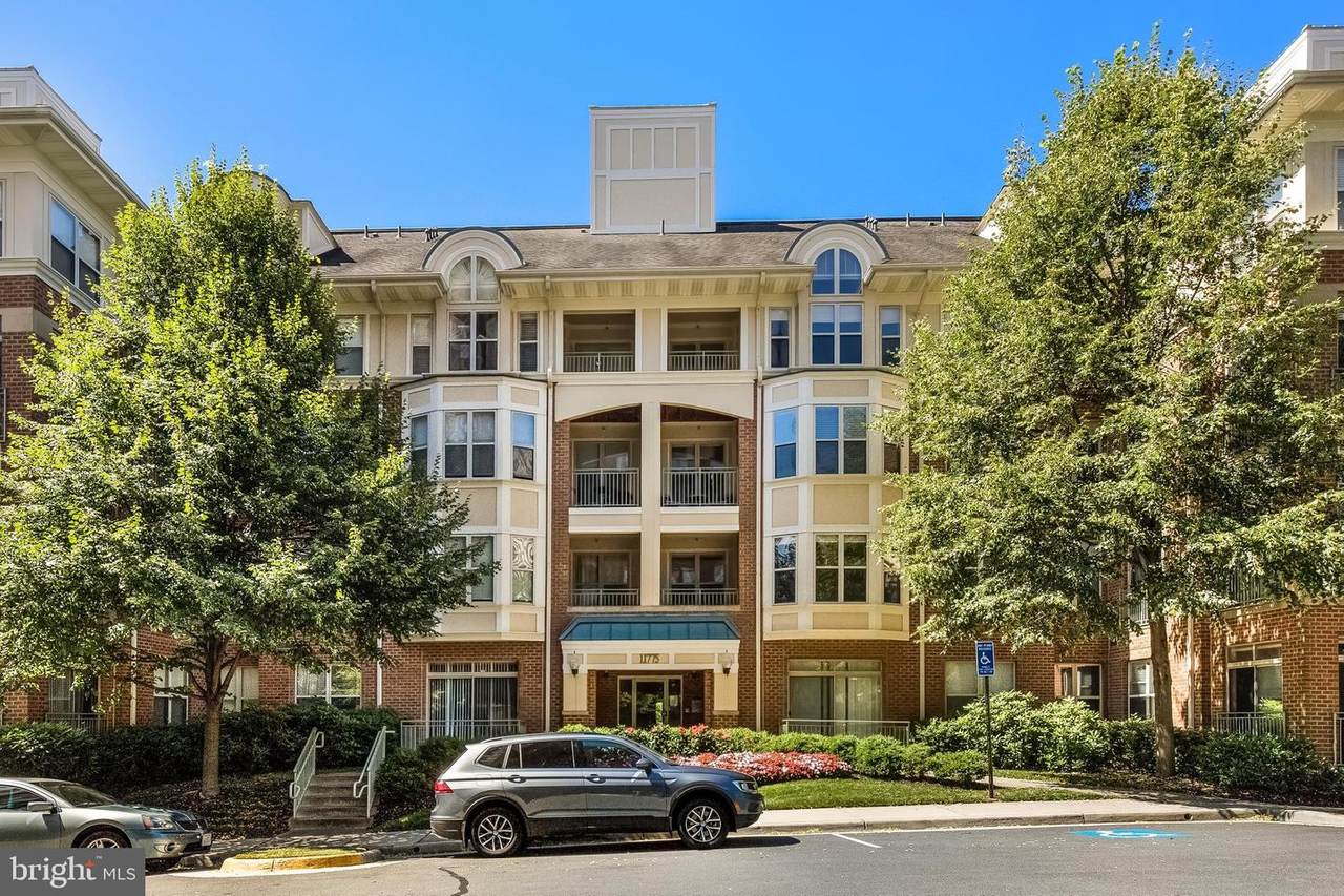 11775 Stratford House Place - Photo 1